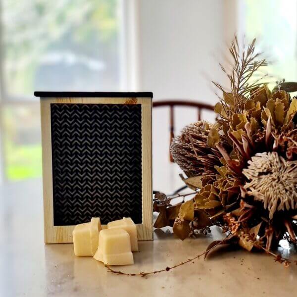 Wood Electric Melt Warmer - Image 2